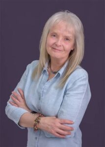 كاثرين جيمس Catherine James