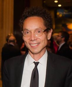 مالكولم غلادويل Malcolm Gladwell